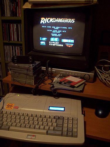 front of modded Amstrad CPC+ with HxC floppy emulator and Symbiface